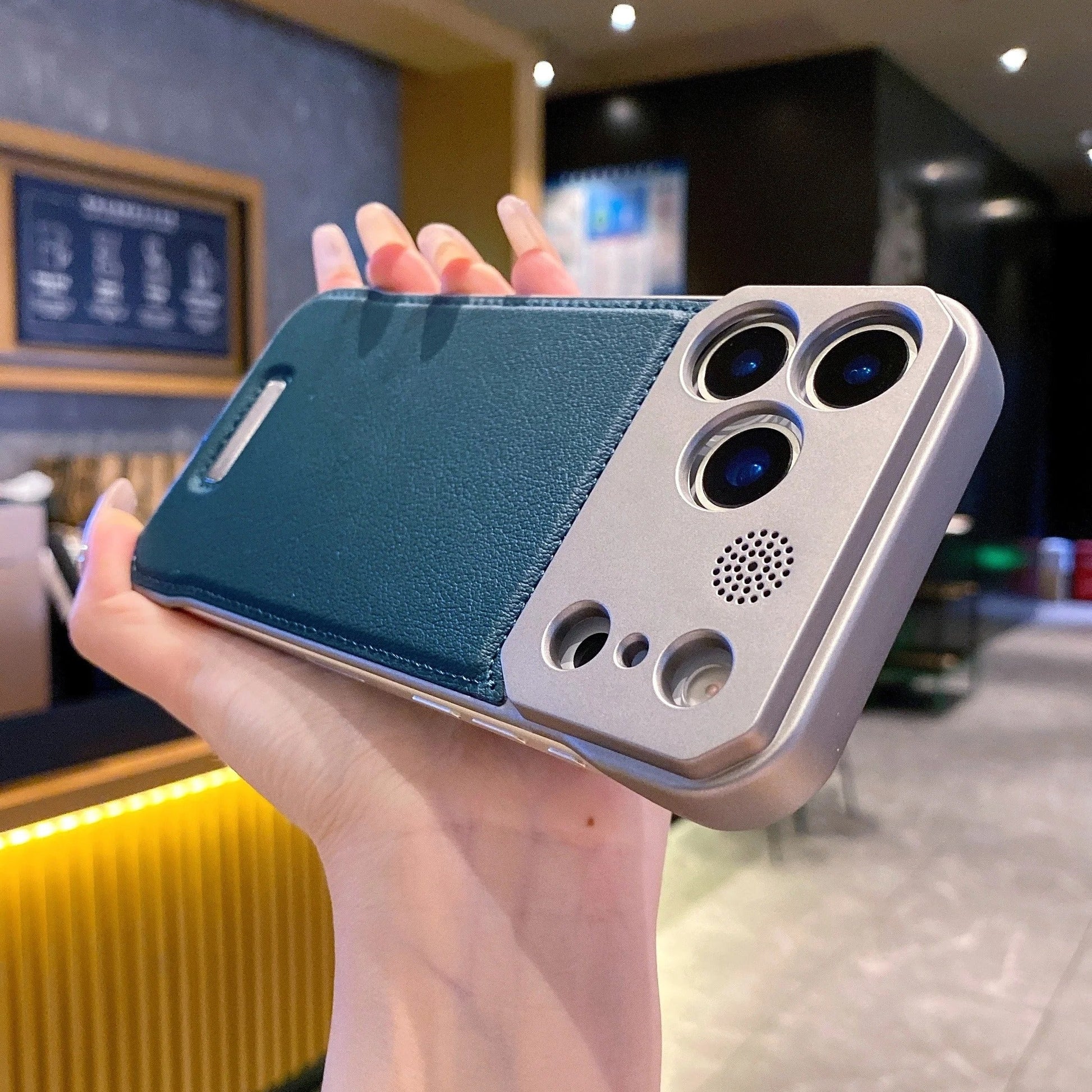 Leather Frameless iPhone 17 Case with MagSafe - FonKayz